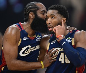 Kaiyun-阿特金森：对手在上线封锁哈登&amp;米切尔接球 但我们仍需把球给他俩